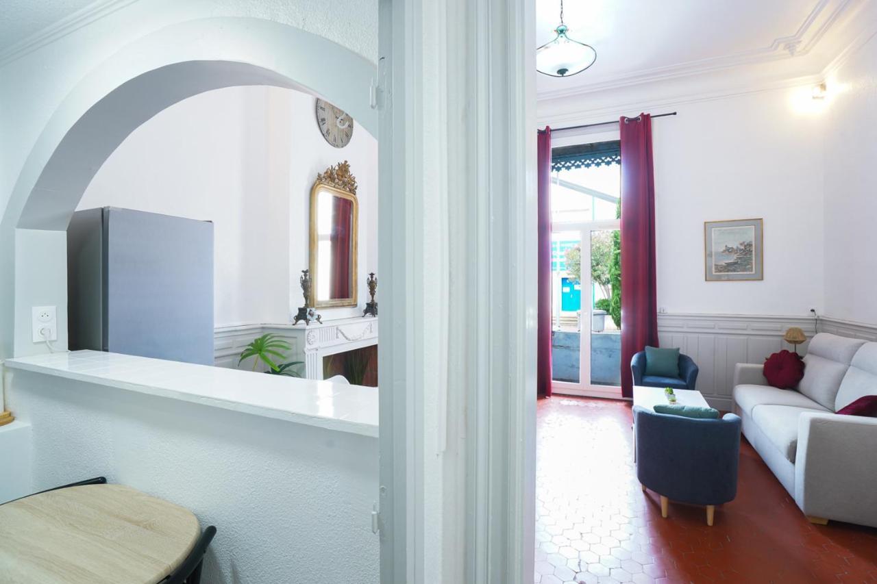 Appartement Du Forum,La Gare, 50 M2 , Climatisation, Garage, Cour ناربون المظهر الخارجي الصورة